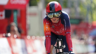 'Hungry' veteran Thomas to ride with Ineos until 2025