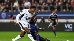 Ligue 1: Rennes &eacute;loigne la crise en s'imposant au Paris FC 1-0 