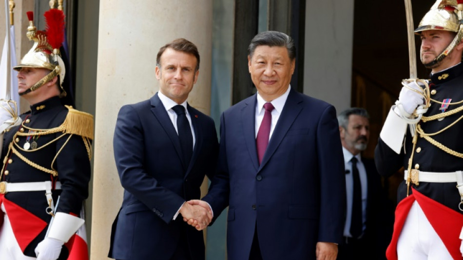 Com&eacute;rcio global marca reuni&atilde;o tensa entre l&iacute;deres da China e da UE
