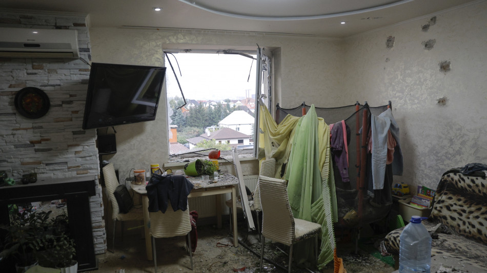 Mosca afferma di aver colpito obiettivi militari in Ucraina