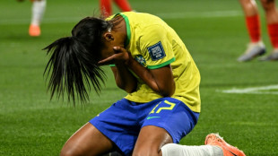 Ary Borges &eacute; primeira brasileira, entre homens e mulheres, a marcar 3 gols em estreia de Copa