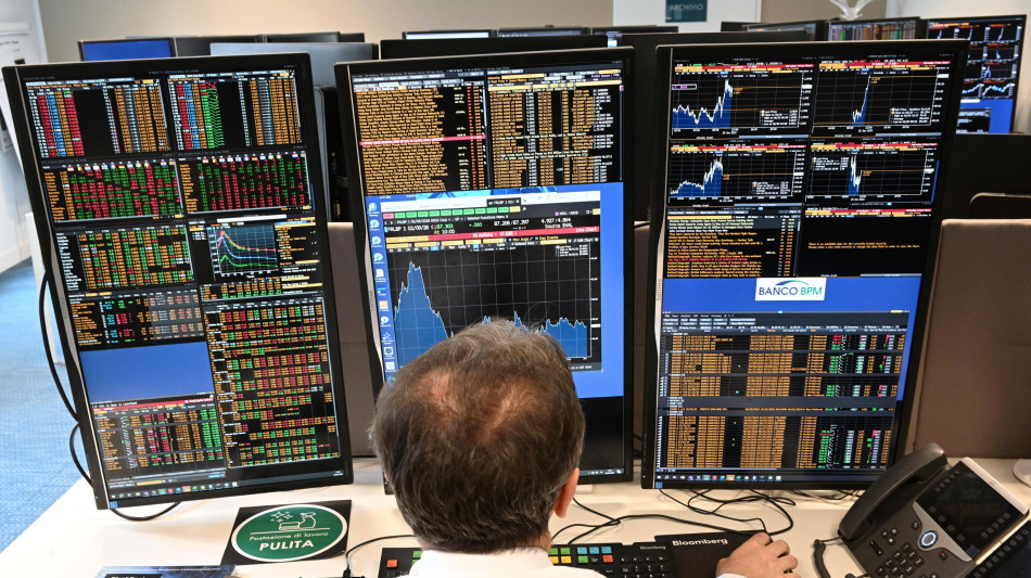 Borsa: l'Europa in rosso con scontro Usa-Iran, salgono petrolio e gas