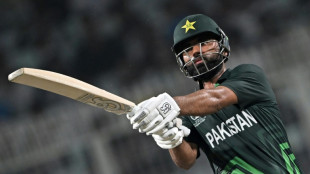 Pakistan down Bangladesh to stay alive at World Cup