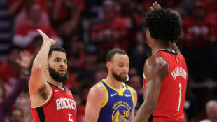Rockets romp past Warriors to extend NBA playoff series