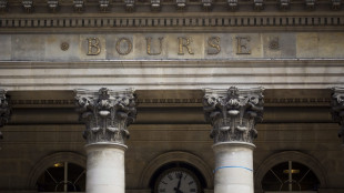 Borsa: l'Europa chiude contrastata, Parigi -0,57%, Londra +0,29%