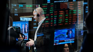 Wall Street &eacute;volue divis&eacute;e, les taux obligataires remontent