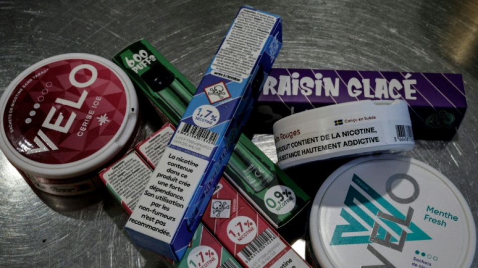 OMS pede que países regulem novos produtos à base de nicotina