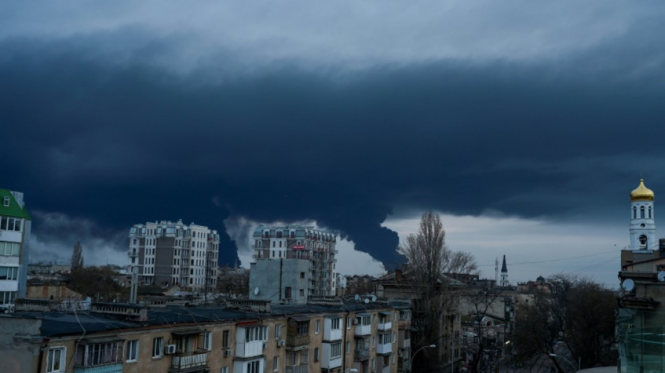 En Ukraine, des tirs russes fracassent la qui&eacute;tude d'Odessa