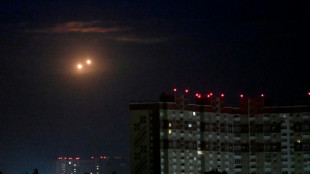 Ukraine: des "bombardements massifs" sur Kiev font moins cinq morts, selon les autorit&eacute;s