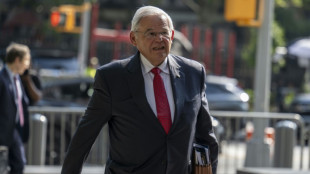 Exsenador dem&oacute;crata Bob Men&eacute;ndez condenado a 11 a&ntilde;os de prisi&oacute;n por corrupci&oacute;n en EEUU