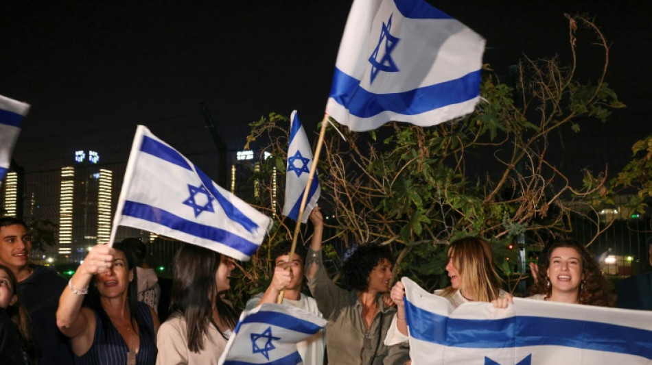 Mais liberta&ccedil;&otilde;es de ref&eacute;ns previstas no segundo dia de tr&eacute;gua em Gaza