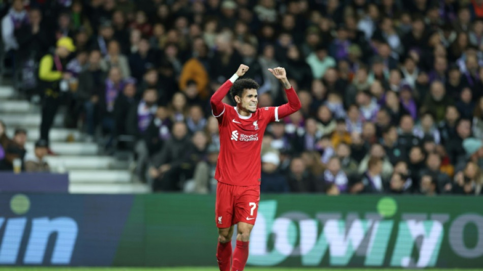 Diaz starts hours after release of kidnapped father as Liverpool lose