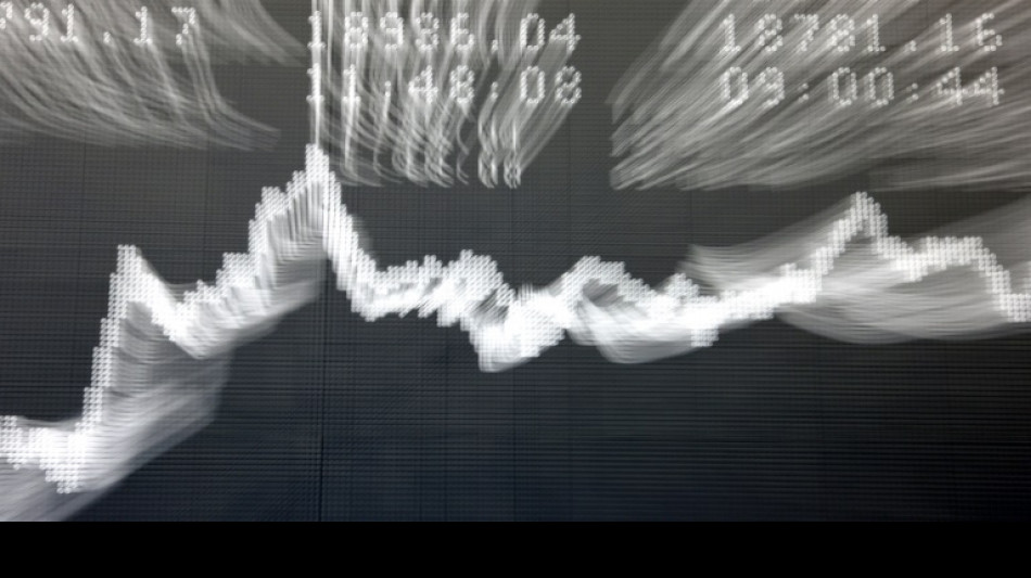 Börsencrash: Verbraucherorganisation rät von "übereilten" Aktienverkäufen ab