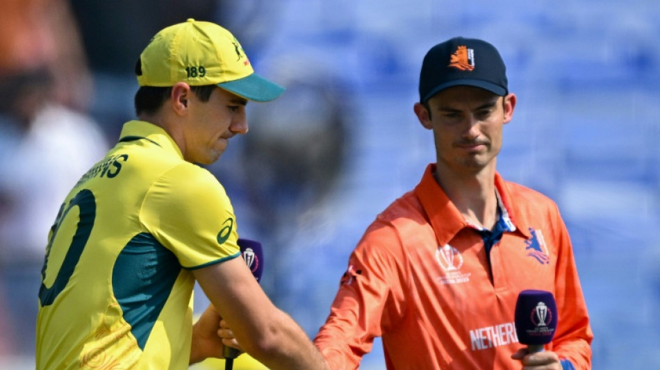 Head still sidelined as Australia bat against Netherlands