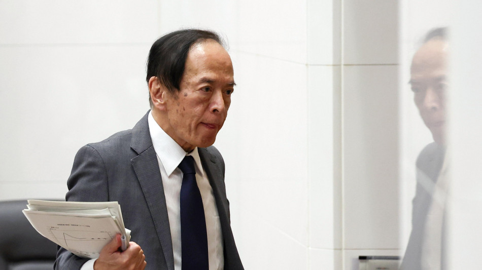 La Banca centrale del Giappone lascia i tassi invariati