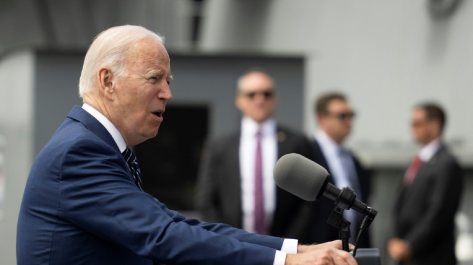 ExxonMobil "gan&oacute; m&aacute;s dinero que Dios" este a&ntilde;o, dice Biden