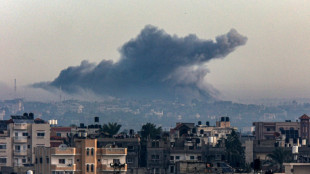 Israel continua bombardeando Gaza em meio a negocia&ccedil;&otilde;es de tr&eacute;gua