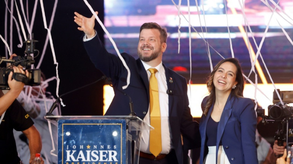 El ultraderechista Kaiser cierra campa&ntilde;a con la promesa de indultar a polic&iacute;as condenados por represi&oacute;n en Chile