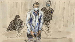 Au proc&egrave;s du 13-Novembre, Abdeslam affirme avoir renonc&eacute; &agrave; se faire exploser dans un caf&eacute; 