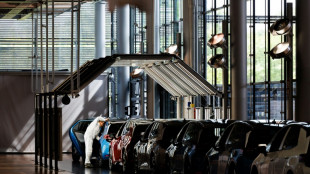 Autoindustrie warnt vor Arbeitsplatzverlust in Deutschland - und fordert Reformen