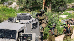 Attaque au couteau en Isra&euml;l, l'assaillant palestinien tu&eacute;