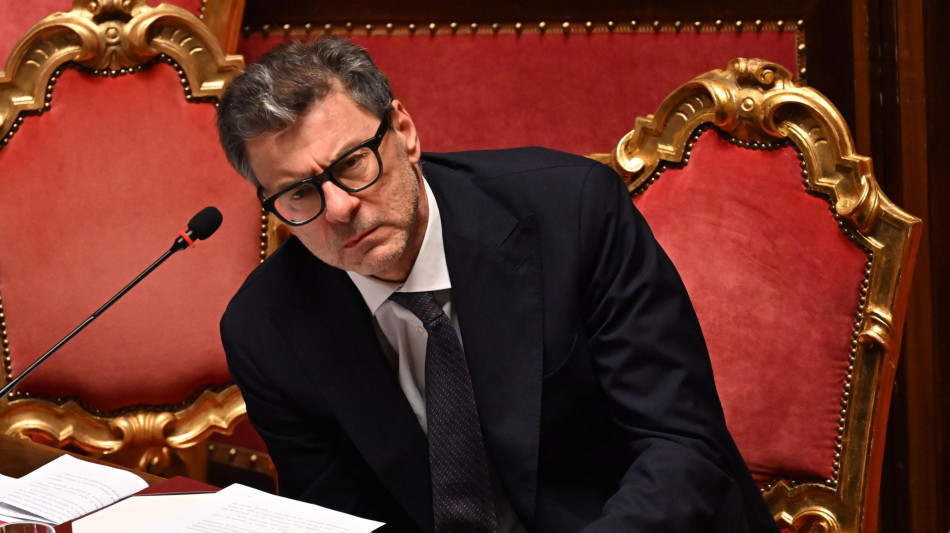Giorgetti, 'un pò di guerra a chi non fa pace col fisco'