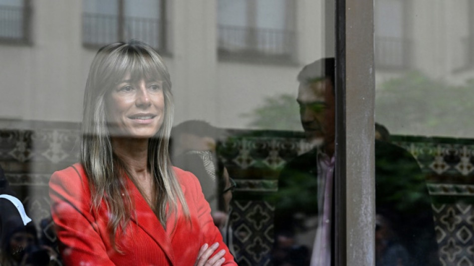 La Fiscal&iacute;a espa&ntilde;ola pide archivar la causa contra la esposa de Pedro S&aacute;nchez