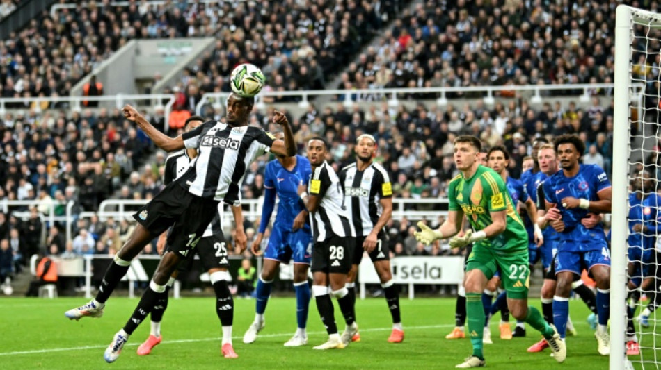 Newcastle face Chelsea in top five showdown, Alexander-Arnold in spotlight