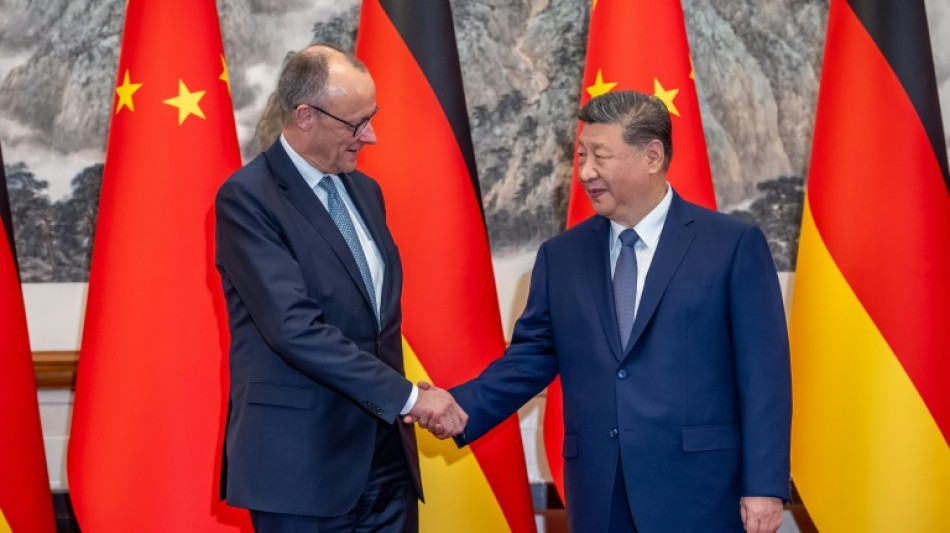 Le chancelier Merz en super VRP de l'Allemagne pour son dernier jour en Chine