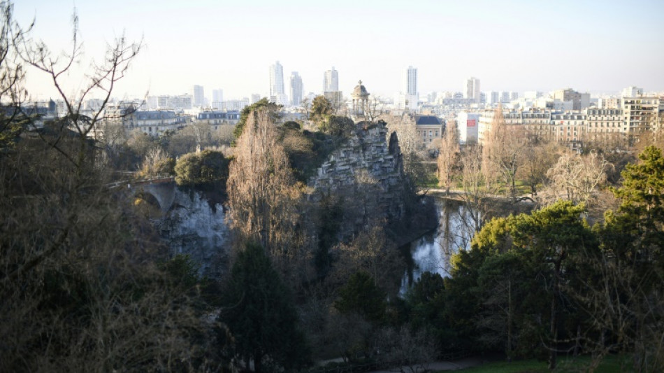 Hallan otros restos de mujer descuartizada en un parque de Par&iacute;s