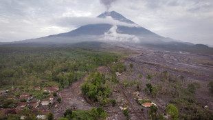 Más de mil evacuados en Indonesia por la erupción de volcán cerca de Bali
