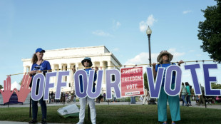 Voting begins in crucial US midterm elections