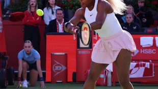 Tennis: Serena Williams torna e vince, esordio ok nel doppio al Queens