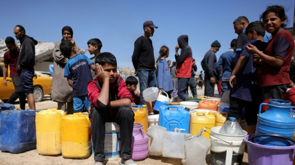 La population de Gaza attend d&eacute;sesp&eacute;r&eacute;ment la distribution d'aide humanitaire