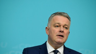 Vor Wahl in Rheinland-Pfalz verspricht CDU-Kandidat mehr Anstrengungen f&uuml;r Winzer