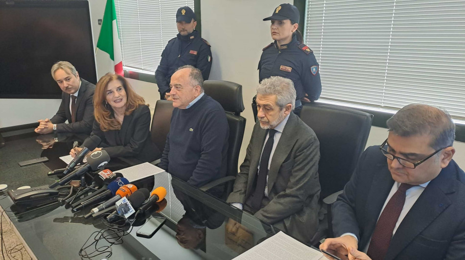 Gratteri: "Minori carne da macello e utili idioti per il crimine"