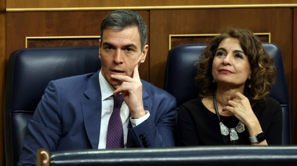 Espa&ntilde;a su redujo su d&eacute;ficit p&uacute;blico al 3,7% del PIB en 2023