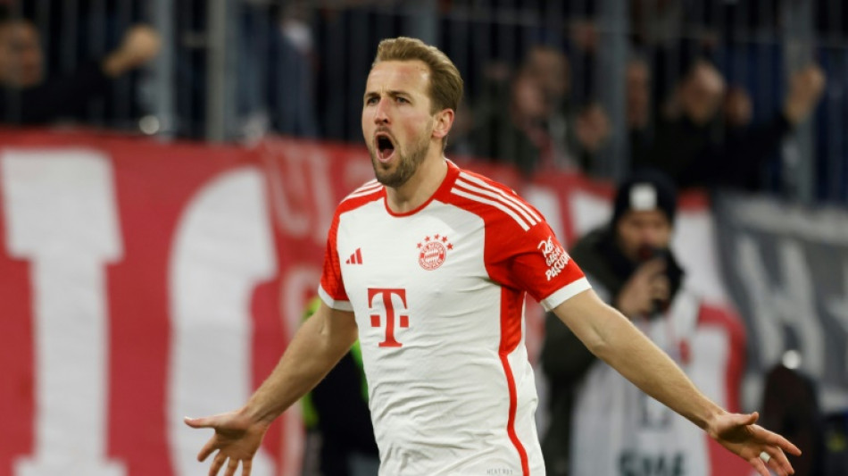 Bayern vence Stuttgart e segue ritmo do l&iacute;der Leverkusen, que derrota Eintracht