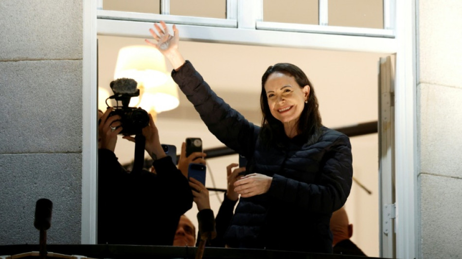 L'opposante v&eacute;n&eacute;zu&eacute;lienne Machado r&eacute;appara&icirc;t &agrave; Oslo apr&egrave;s presque un an de clandestinit&eacute;