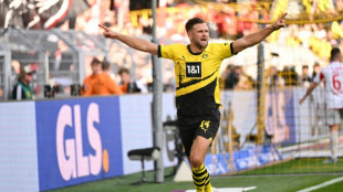 First-class Fuellkrug lands for Dortmund ahead of Bremen reunion