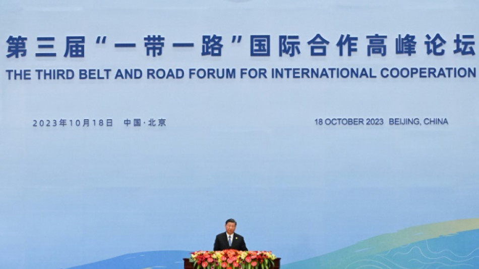Xi Jinping exalta confian&ccedil;a pol&iacute;tica entre China e R&uacute;ssia