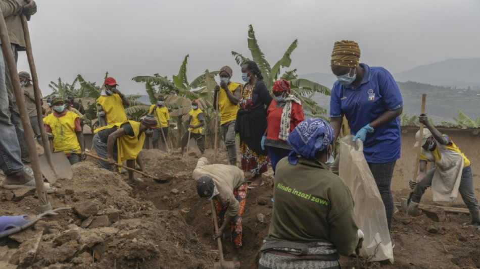 Treinta a&ntilde;os despu&eacute;s del genocidio, Ruanda sigue exhumando v&iacute;ctimas