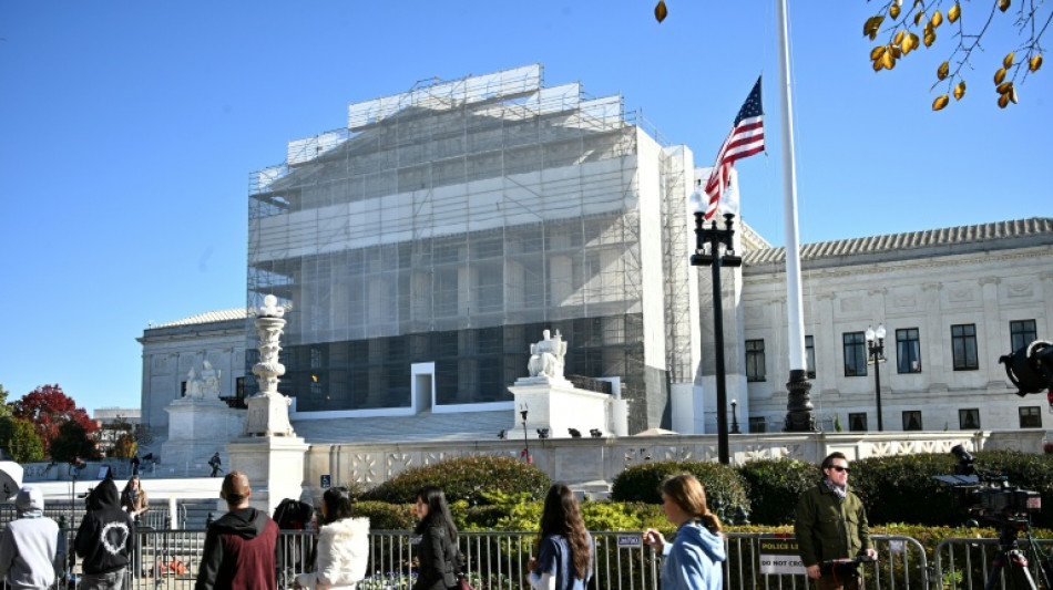Trump piensa en un "plan B" si la Corte Suprema bloquea su pol&iacute;tica arancelaria
