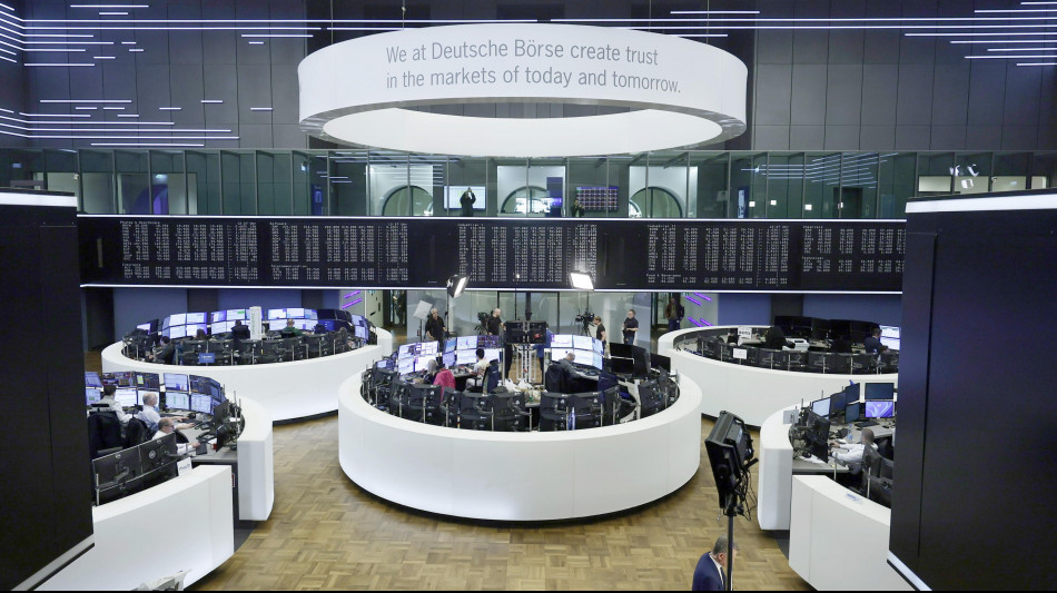 Borsa: l'Europa in rosso con Wall Street, Milano -0,02%