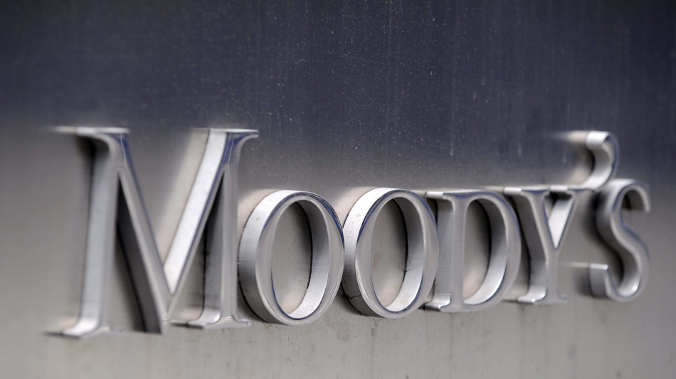 Moody's conferma 'Baa3' Italia, alza outlook a positivo