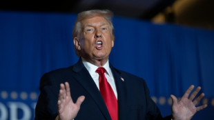 Trump accuse de "trahison" les m&eacute;dias qui questionnent sa sant&eacute;