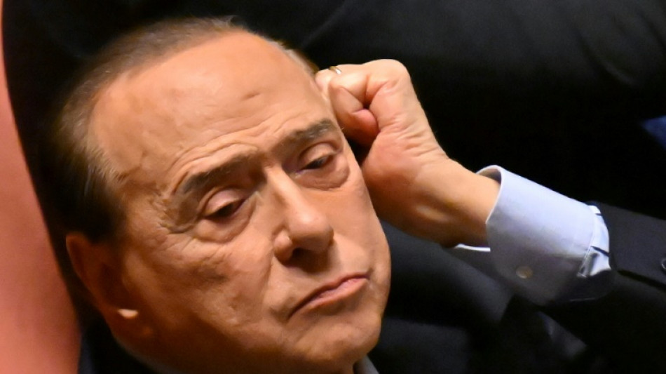 Italiens Ex-Regierungschef Berlusconi mit Herzproblemen auf der Intensivstation
