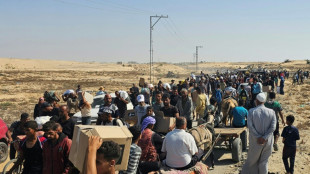 Barco de ativistas com ajuda humanitária se aproxima de Gaza
