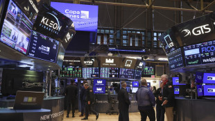 Wall Street apre in rialzo, Dj +1,22%, Nasdaq +1,20%