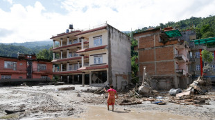 Pechino, evacuati 555 turisti rimasti bloccati dopo la frana in Tibet
